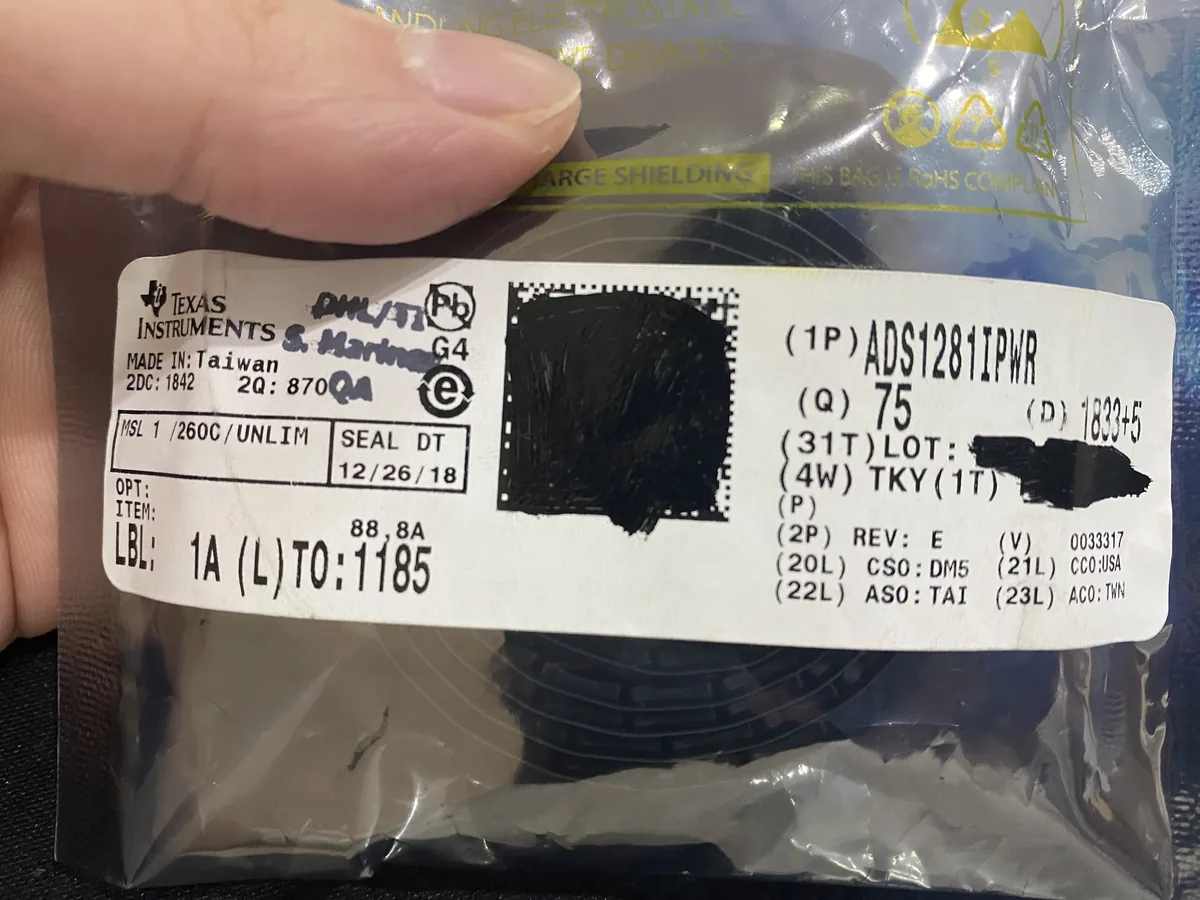 ADS1281IPWR 芯片现货实拍照片