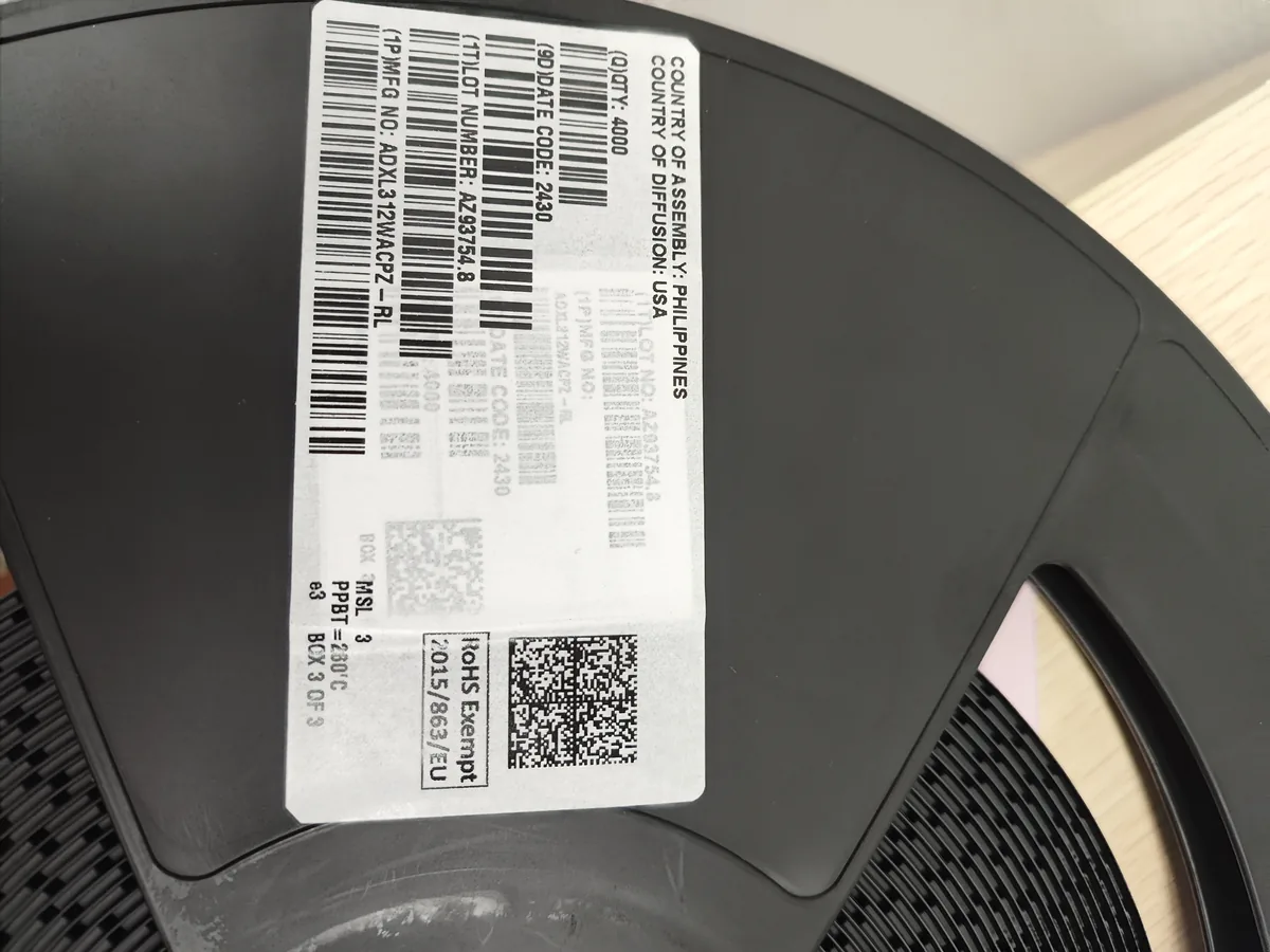 AZ93754 芯片现货实拍照片