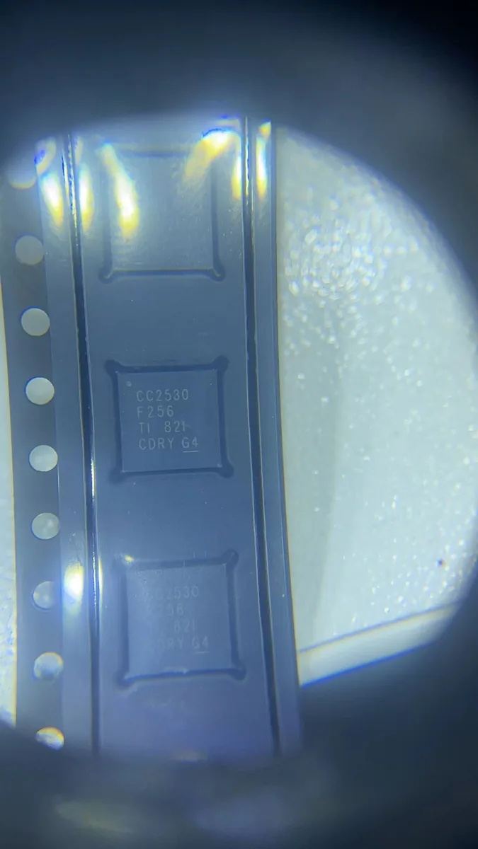 CC2530 芯片现货实拍图 2/2