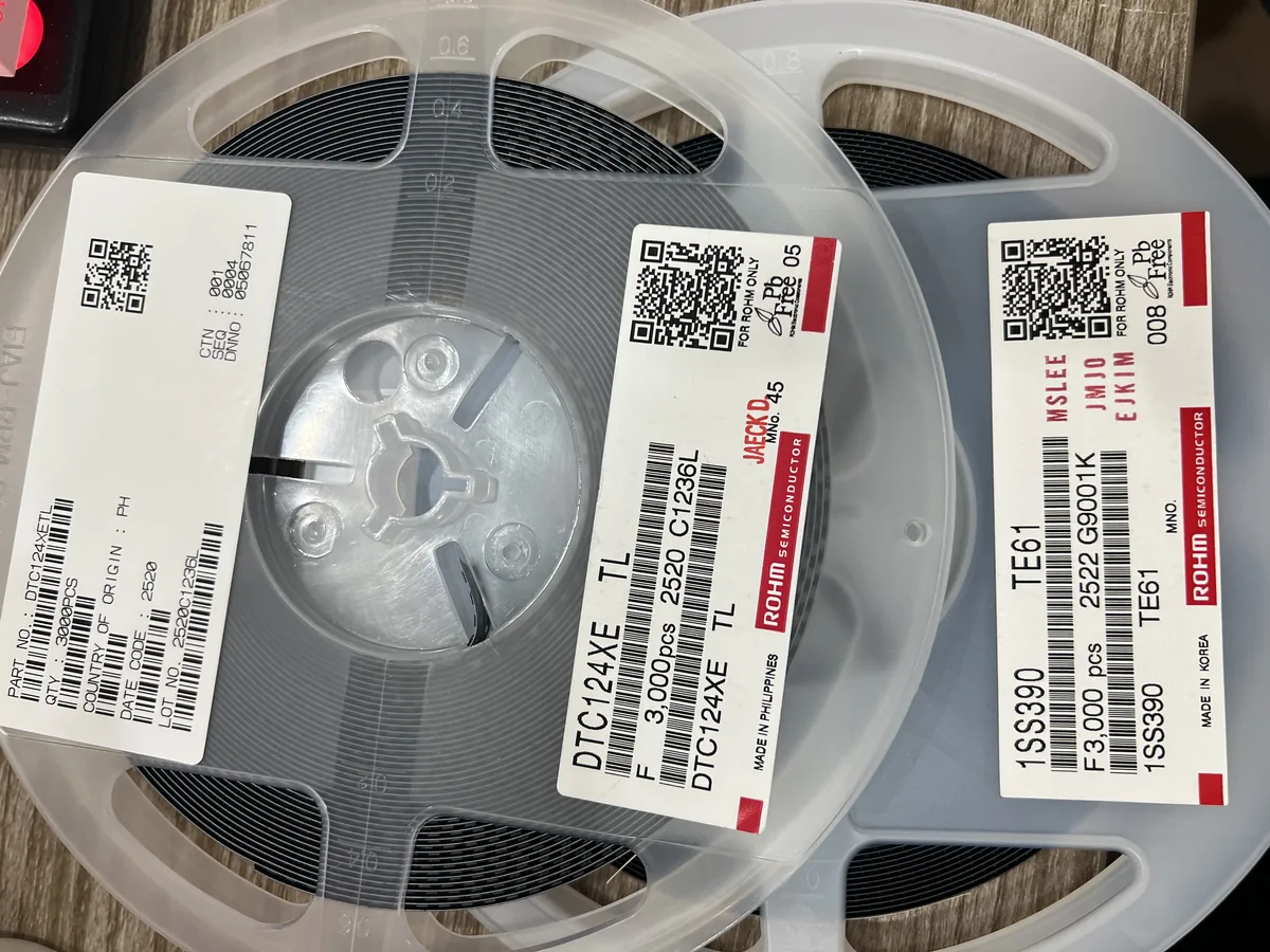 DTC124XE 芯片现货实拍照片