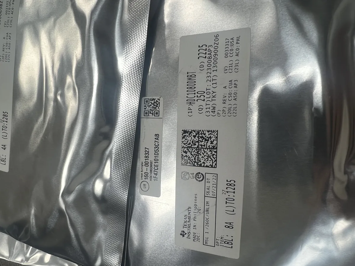 HDC1080DMBT 芯片现货实拍照片