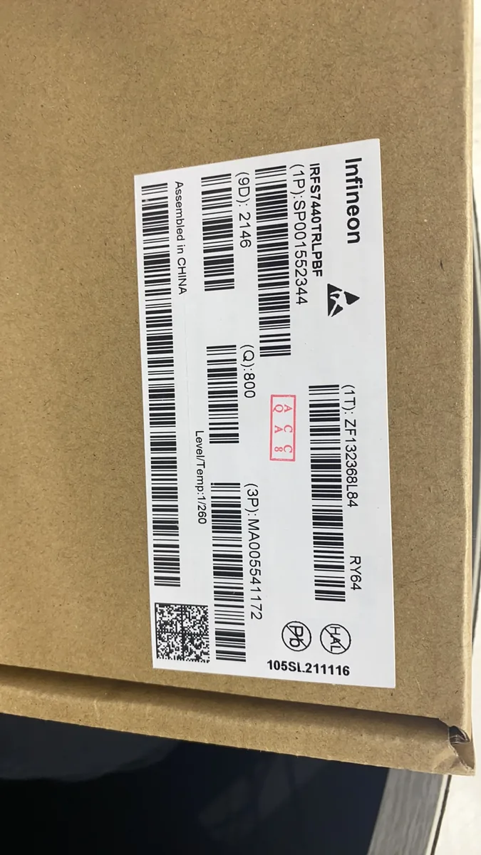 IRFS7440TRLPBF 芯片现货实拍照片