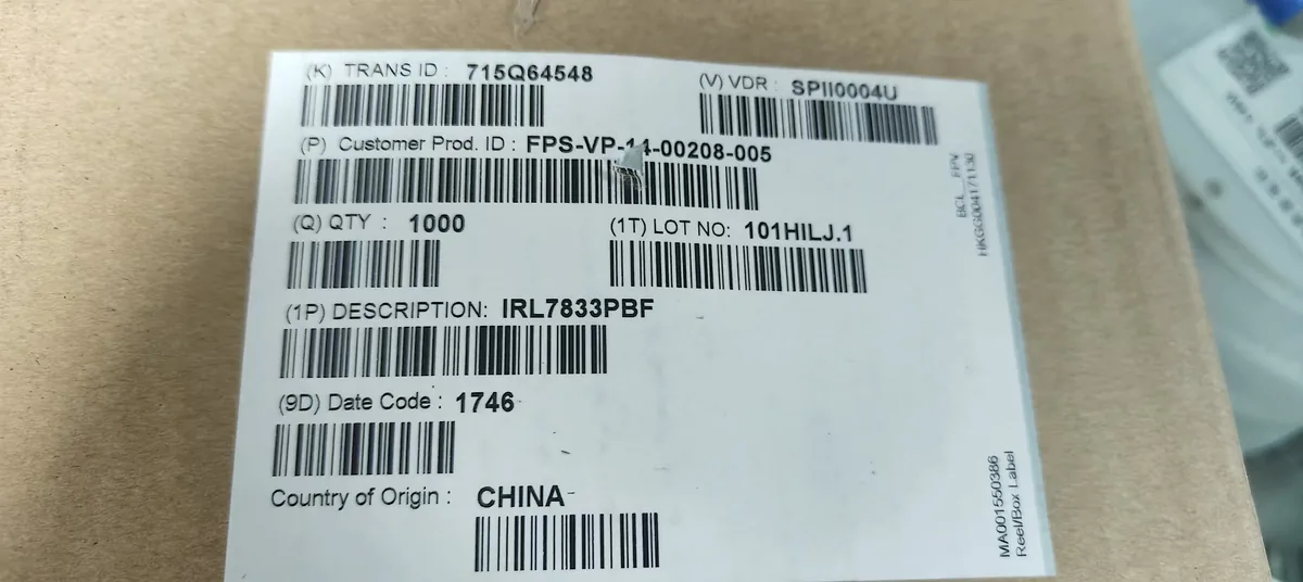 IRL7833PBF 芯片现货实拍图 3/3