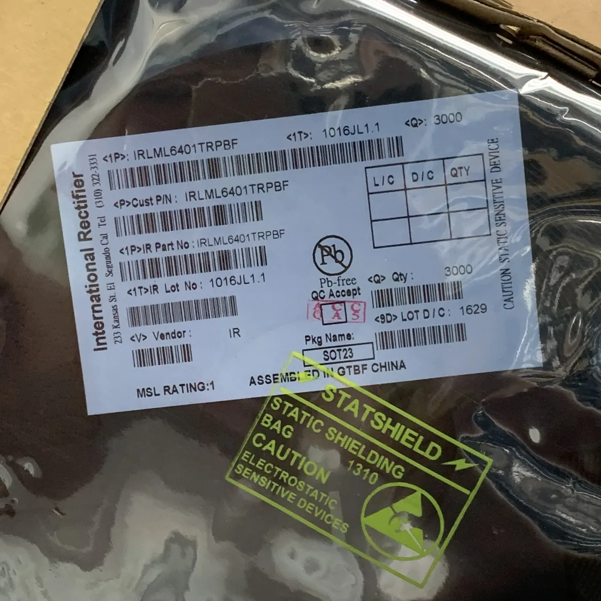 IRLML6401TRPBF 芯片现货实拍图 2/2