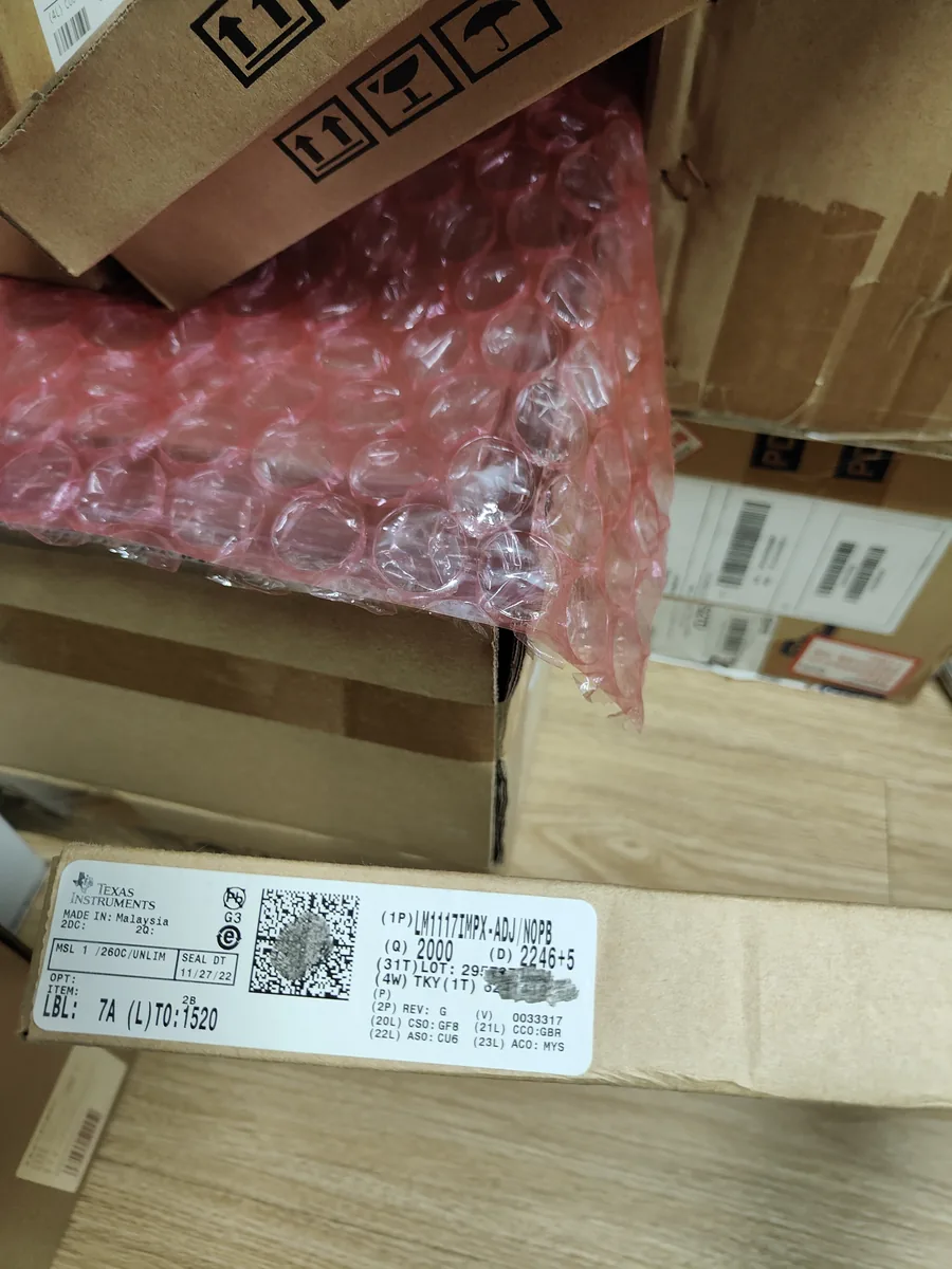 LM117IMPX-ADJ 芯片现货实拍照片
