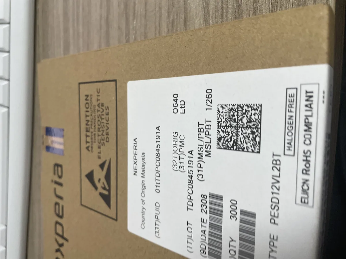 PESD12VL2BT 芯片现货实拍图 2/3