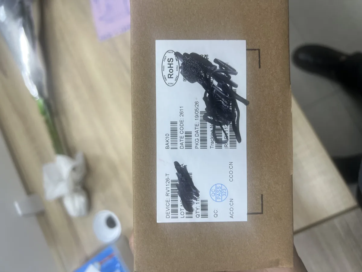 RV1126-T 芯片现货实拍图 2/3