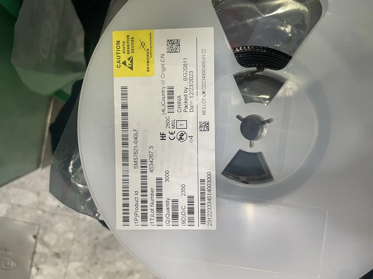 SMS7621-040LF 芯片现货实拍照片