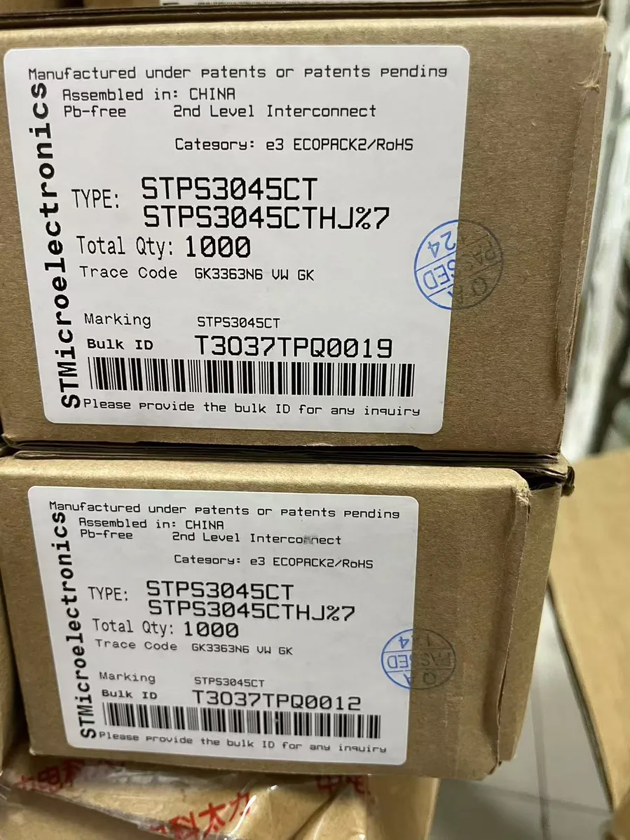 STPS3045CT 芯片现货实拍照片