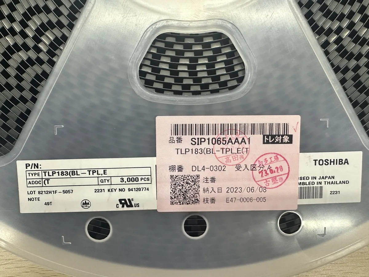 TLP183 芯片现货实拍照片