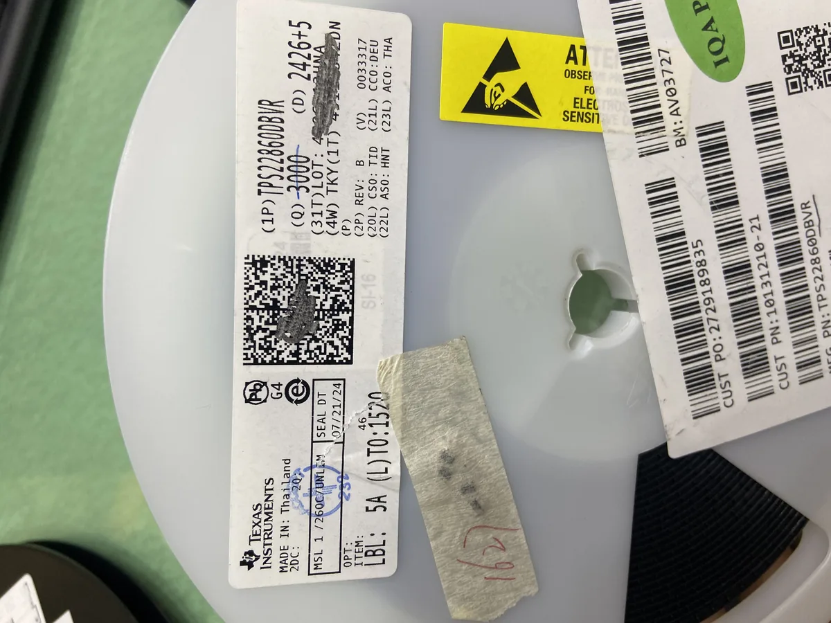TPS22860DBVR 芯片现货实拍照片